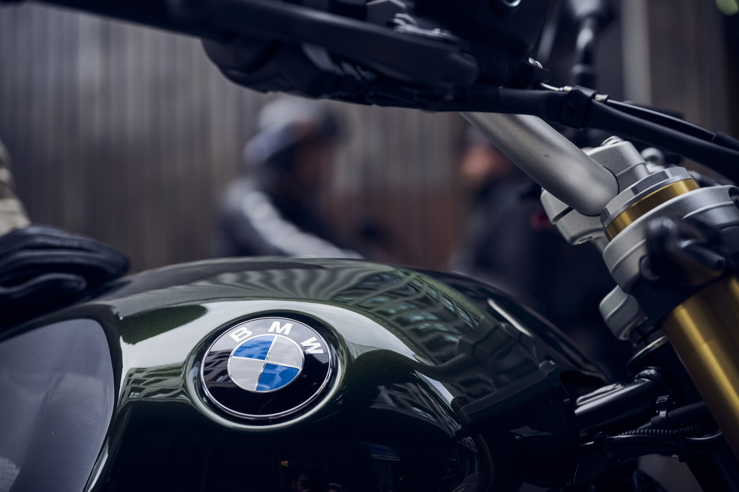 BMW R12 NineT Groen Tank