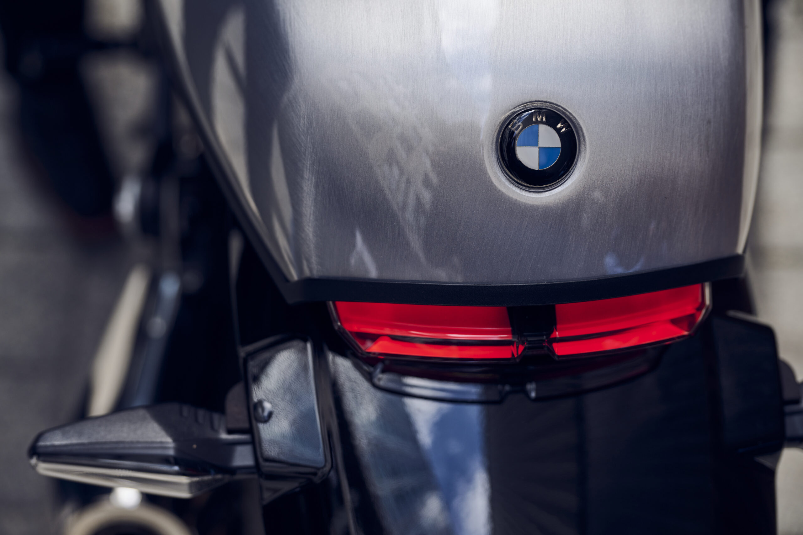 BMW R12 NineT achterlicht