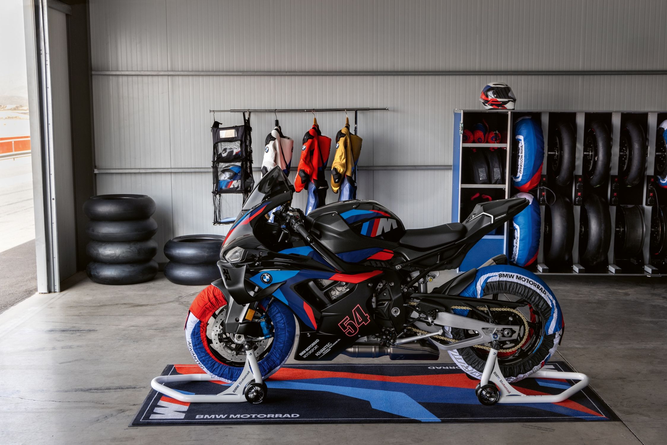 BMWM1000RR (5)