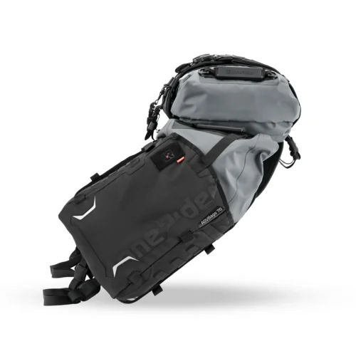 Lonerider ADV Bags 70 liter zijaanzicht