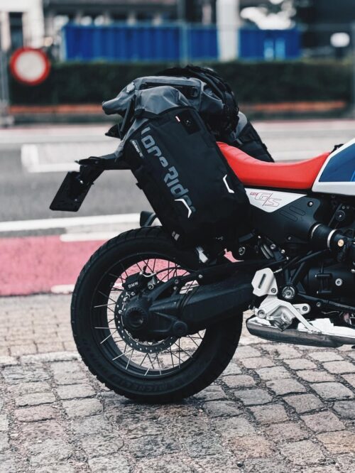 LoneriderAdvBags70 op BMW R 12 GS