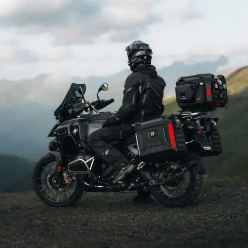 Lonerider Moto Panniers op de R 1300 GS Adventure