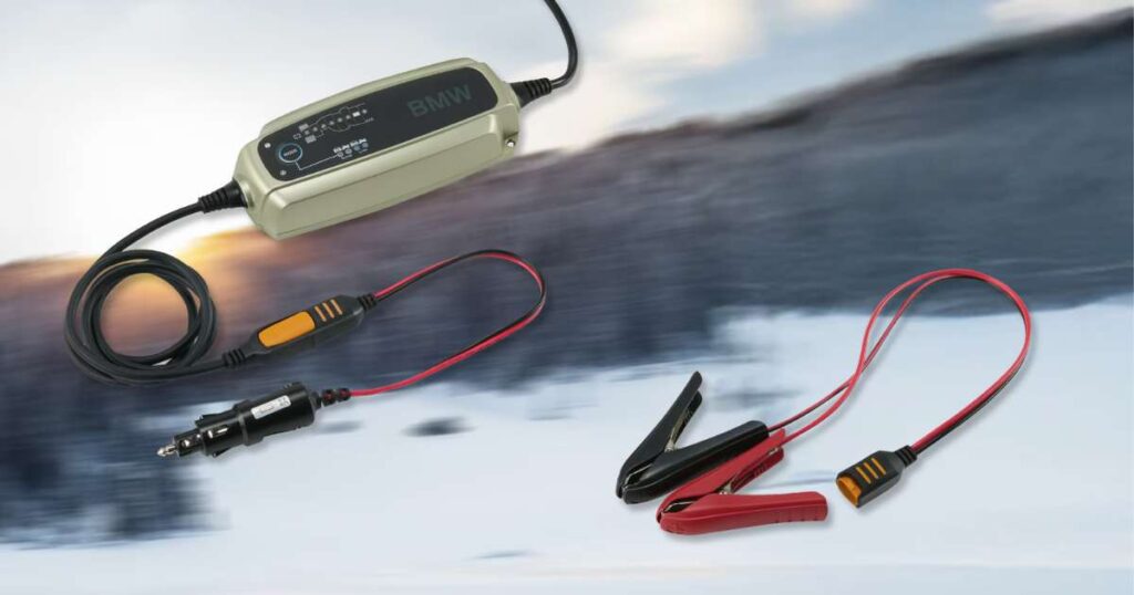 BMW Motorrad Acculader geschikt voor de winter